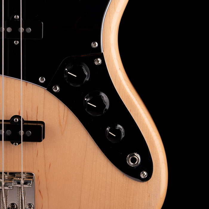 Used Squier Classic Vibe '70s Jazz Bass Natural With Gig Bag