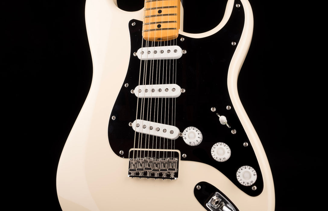Used Fender Nile Rodgers Hitmaker Stratocaster Olympic White with OHSC