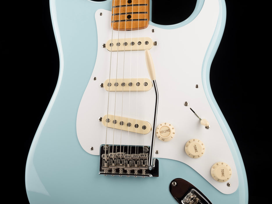 Pre Owned Fender Vintera 50’s Modified Strat Daphne Blue With Gig Bag