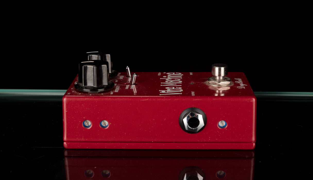 Used Dry Bell V1 Vibe Machine Pedal With Box