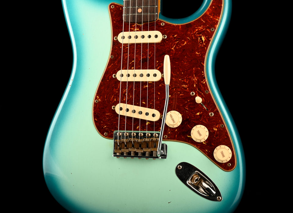 Fender Custom Shop 1962 Stratocaster Journeyman Relic Surf Blue Burst