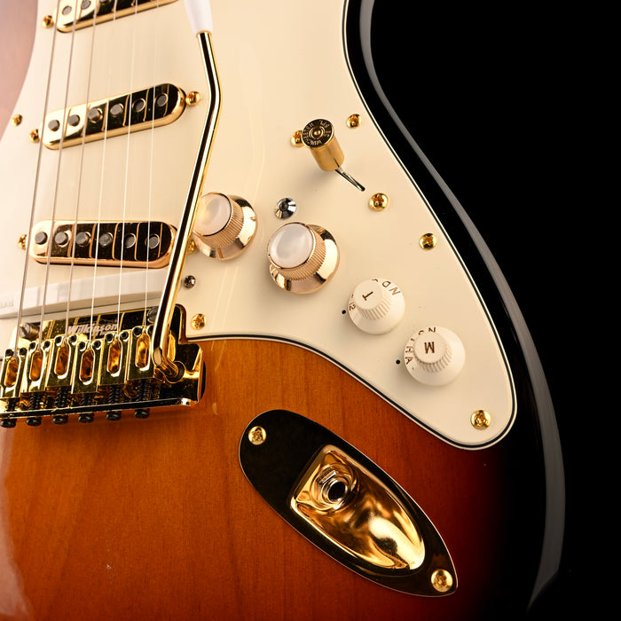 Pre Owned 2007 Fender VG Strat 3-Tone Sunburst Modified With Gig Bag