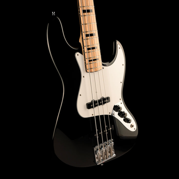 Pre Owned 1990 Fender Geddy Lee Jazz Bass Black With Case