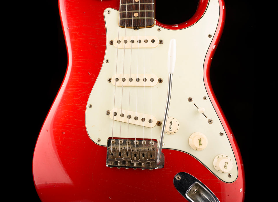 Vintage 1961/1963 Fender Stratocaster Candy Apple Red Electric Guitar With OHSC