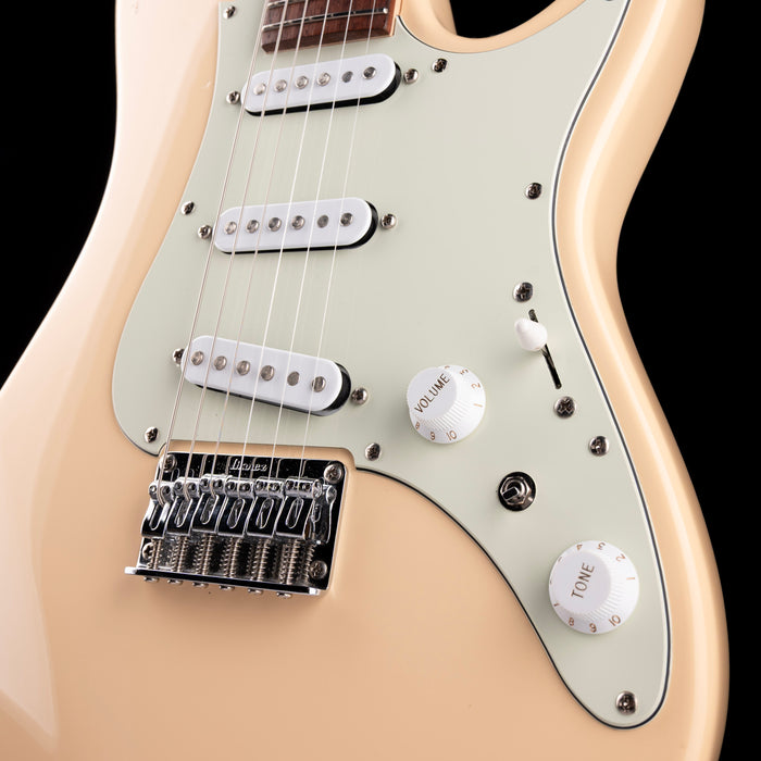 Used Ibanez A2 Essentials Ivory Electric Guitar