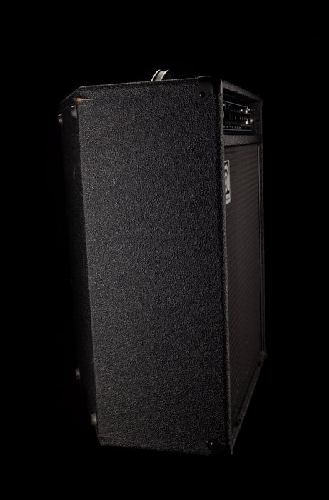 Used Ampeg BA-115 Bass Amp Combo