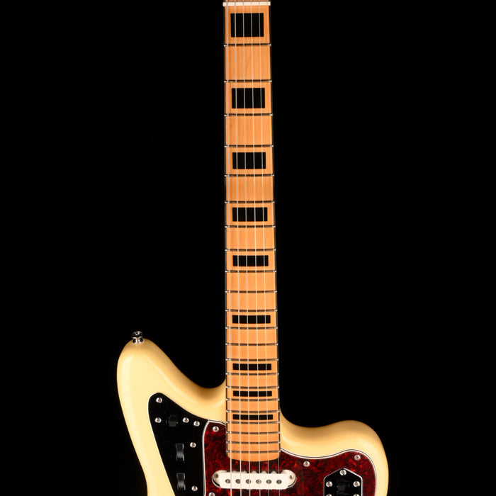 Used Fender Vintera II '70s Jaguar Vintage White With Gig Bag