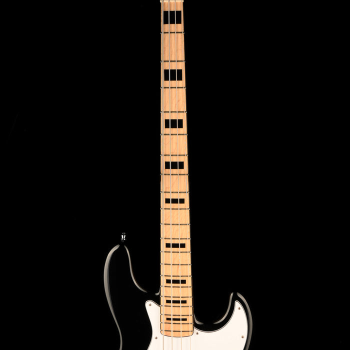 Pre Owned 1990 Fender Geddy Lee Jazz Bass Black With Case