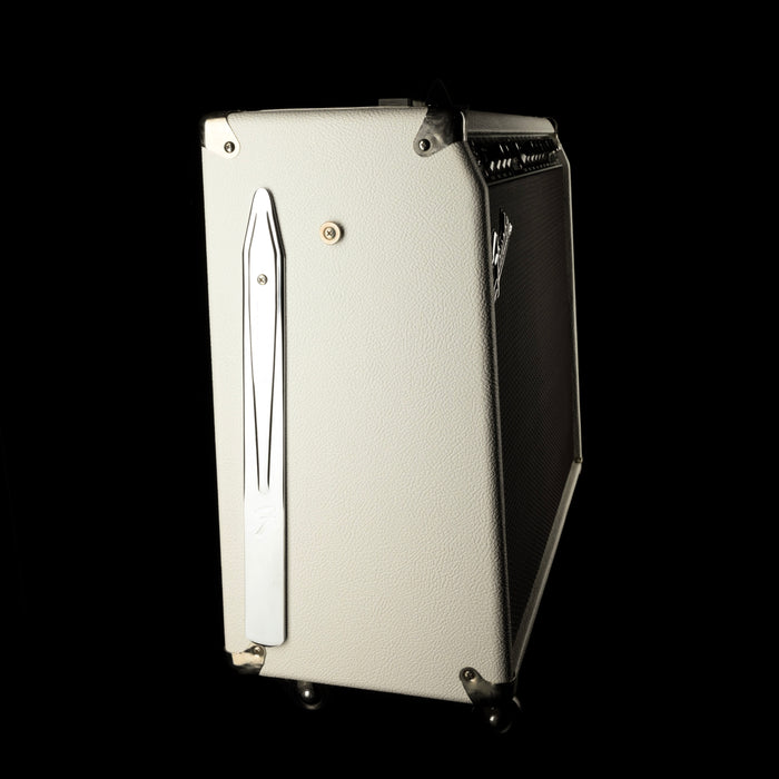 Pre Owned Fender Limited Edition Hot White Bronco '65 Twin Reverb Reissue Guitar Amp Combo with Footswitch and Cover