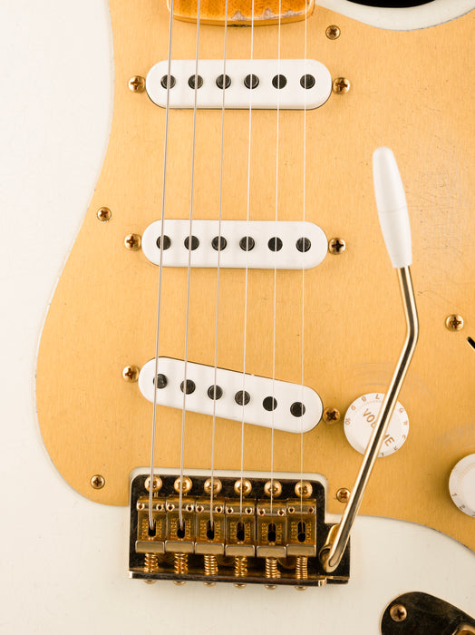 Fender Custom Shop Limited Edition 1954 Stratocaster Relic Faded Aged Olympic White