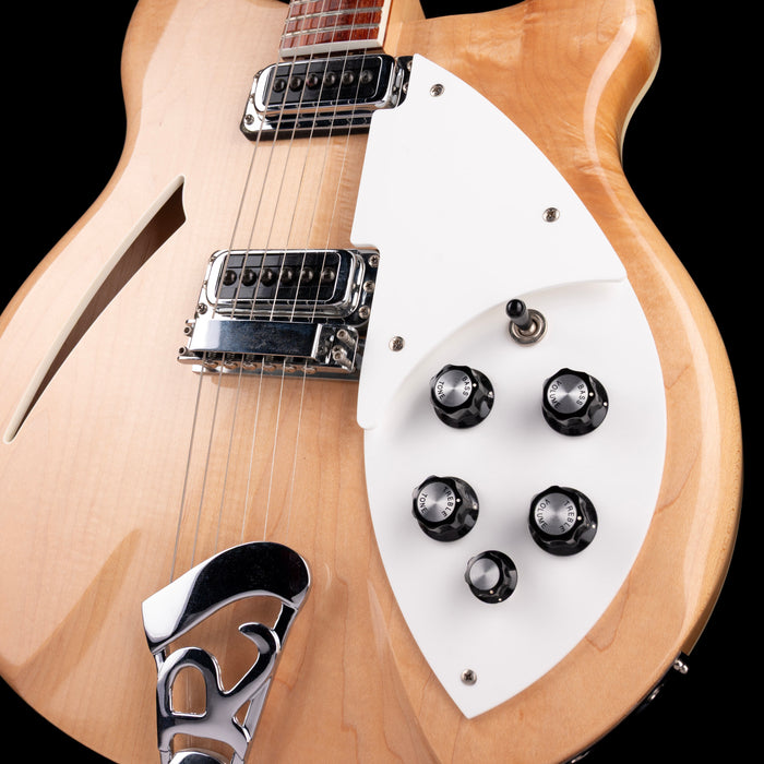 Pre-Owned 2004 Rickenbacker 360 Semi-Hollow Mapleglo with OHSC