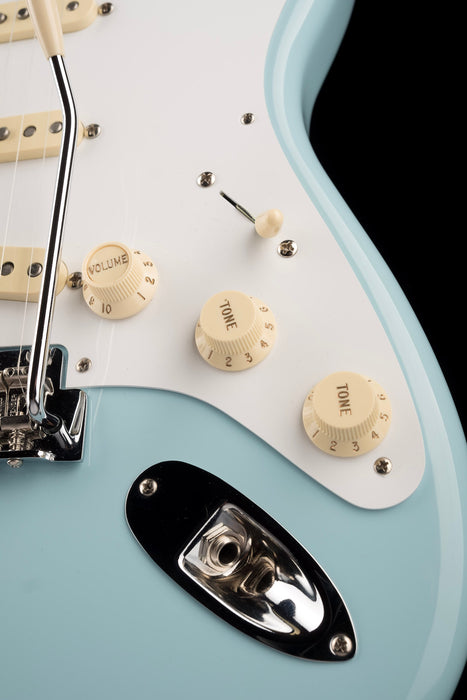 Pre Owned Fender Vintera 50’s Modified Strat Daphne Blue With Gig Bag