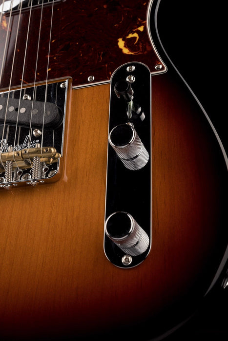 Used Fender American Professional II Telecaster 3-Tone Sunburst with OHSC