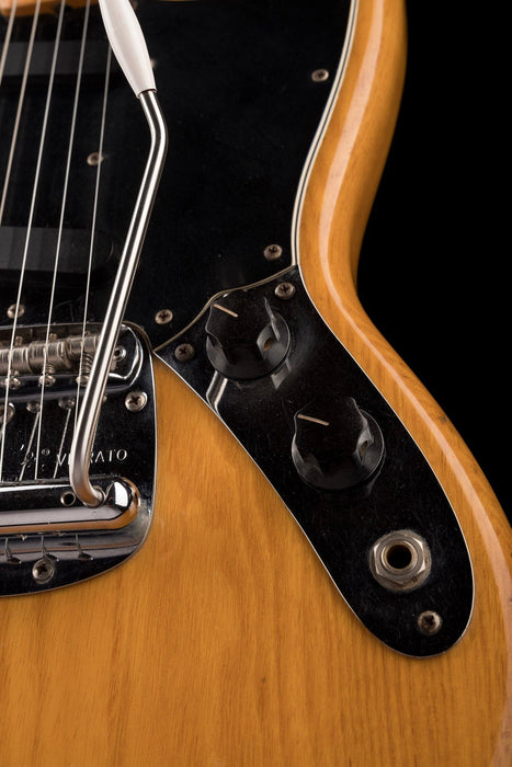 Pre Owned 1976 Fender Mustang Natural With OHSC