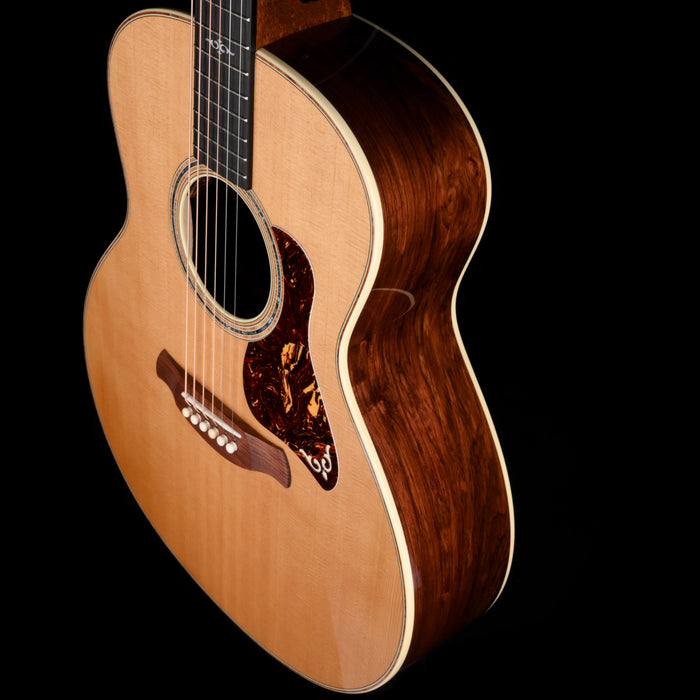 Taylor Gold Label 814e Honduran Rosewood Natural with Case