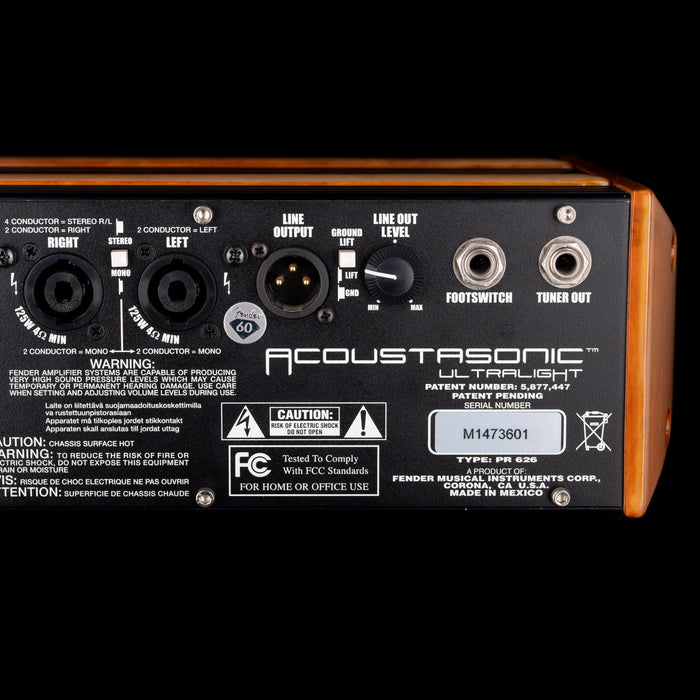 Pre Owned Fender Acoustasonic Ultra Light Guitar Amp Head With 2x8" Ultra Light Cabinet