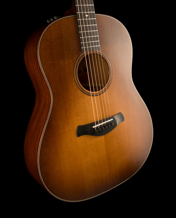 Taylor Builder's Edition 517e WHB Acoustic Electric Guitar Sunburst With Case