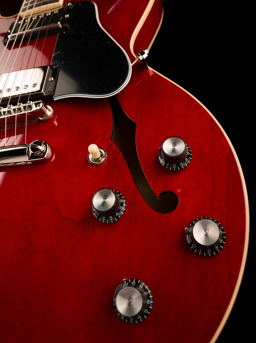 Gibson ES-335 Sixties Cherry Electric Guitar With Case