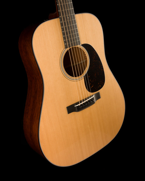 Martin D-18 Authentic 1937 Acoustic Guitar With Case