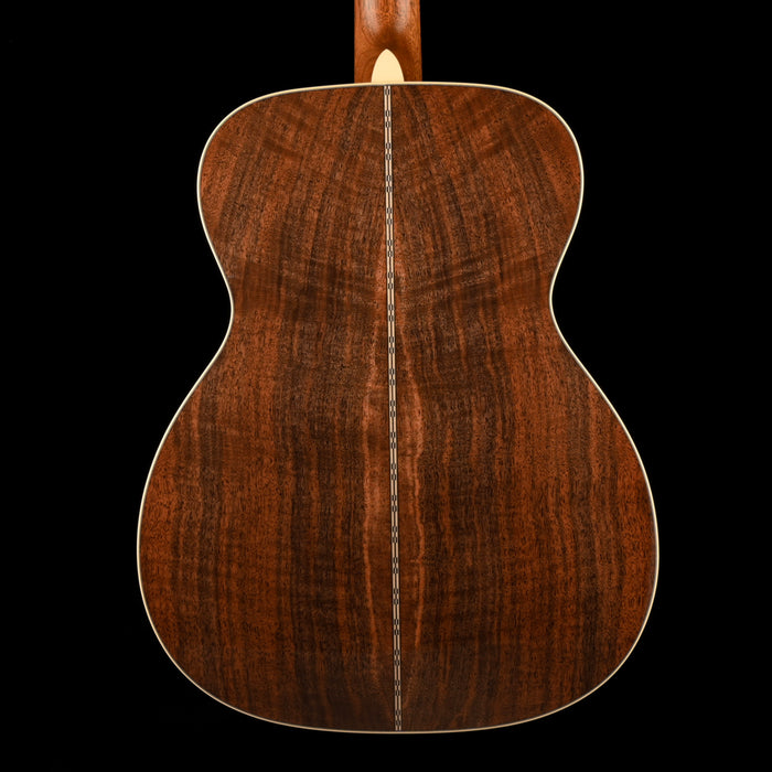 Martin Custom Shop 0000-28 Claro Walnut with Sitka Spruce