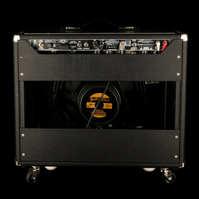 Pre Owned Fender '64 Vibroverb Custom Guitar Amp Combo With Footswitch And Cover