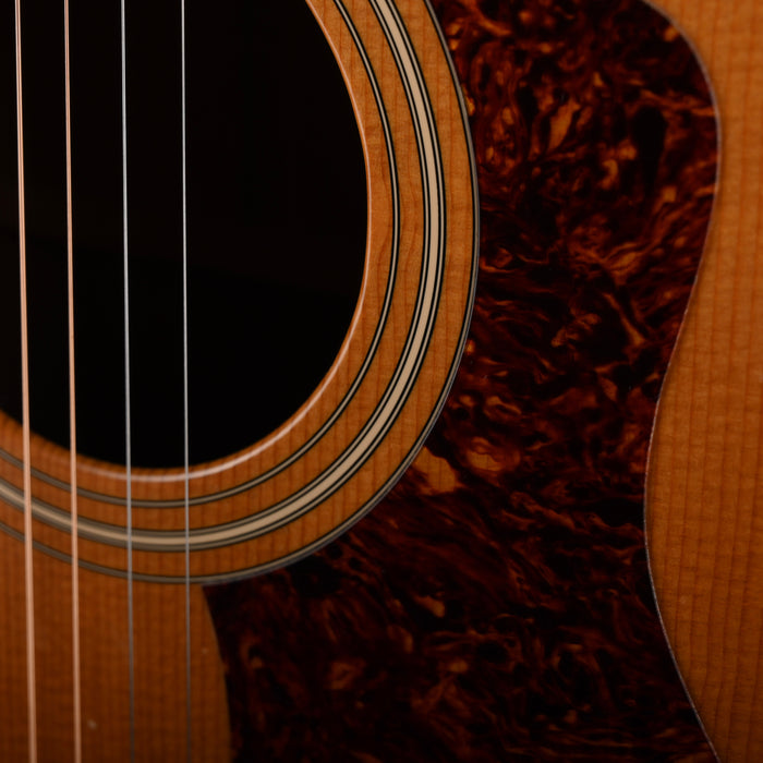 Pre-Owned 1996 Taylor Limited Edition 420 PF Acoustic Guitar With OHSC