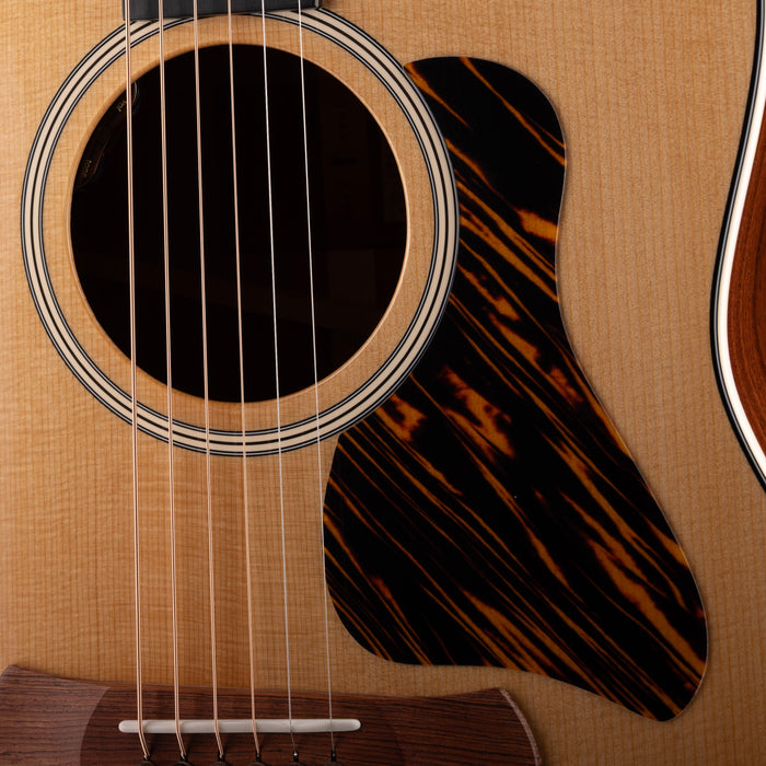 Taylor Gold Label Grand Pacific 517e Acoustic Electric Guitar with Case