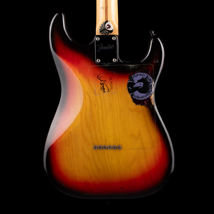 Pre Owned 1977 Fender Stratocaster Left-Handed Hardtail 3-Tone Sunburst With OHSC