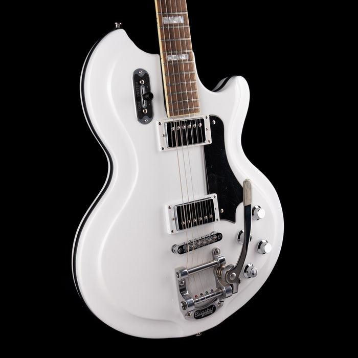Pre-Owned Airline 59 Coronado DLX - White With Original Hard Case