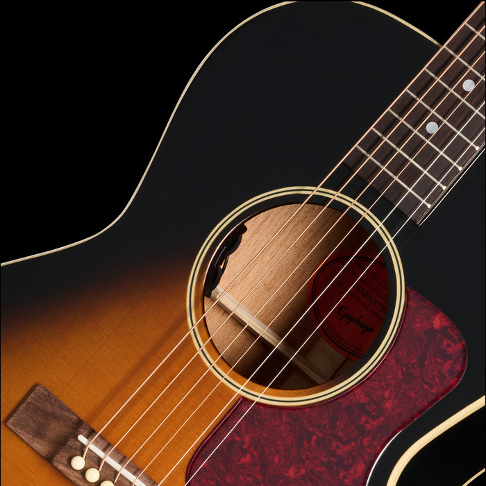 Epiphone Inspired by Gibson L-00 Standard Vintage Sunburst Pickguard