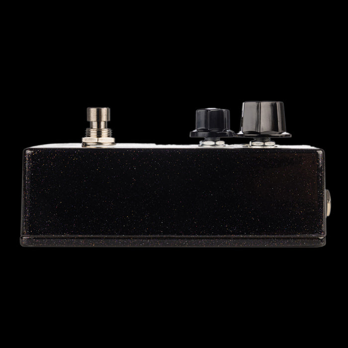 EarthQuaker Devices Ghost Echo Reverb Pedal V3 Left 