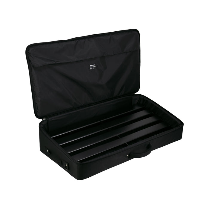 Mono Pedalboard Rail Large Black With Stealth Club Accessory Case - PFX-PBR-L-BLK-BDL
