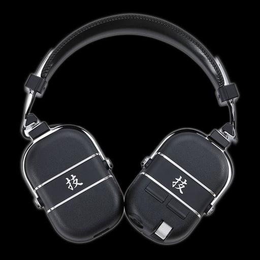 Boss WAZA-AIR Wireless Personal Guitar Amplification System Headphones Open