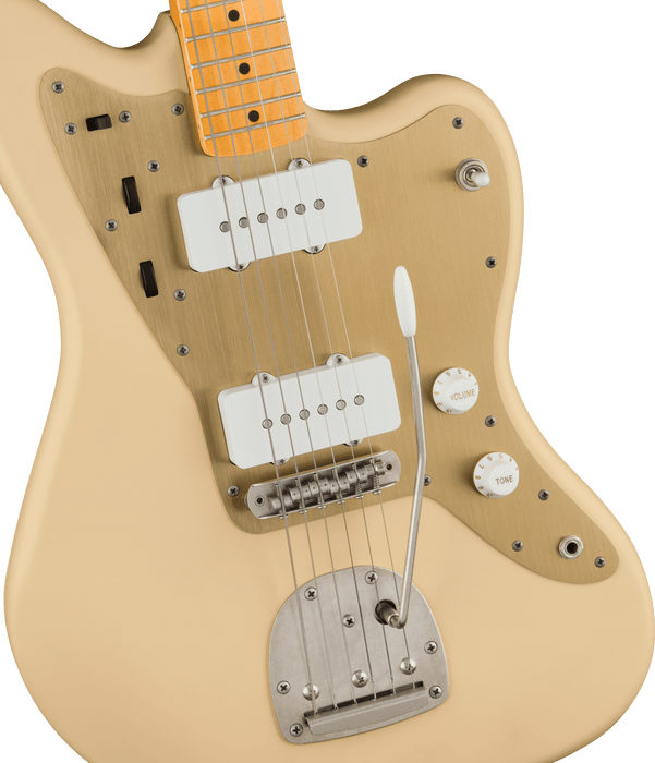 Squier 40th Anniversary Jazzmaster®, Vintage Edition, Maple Fingerboard, Gold Anodized Pickguard, Satin Desert Sand Electric Guitars