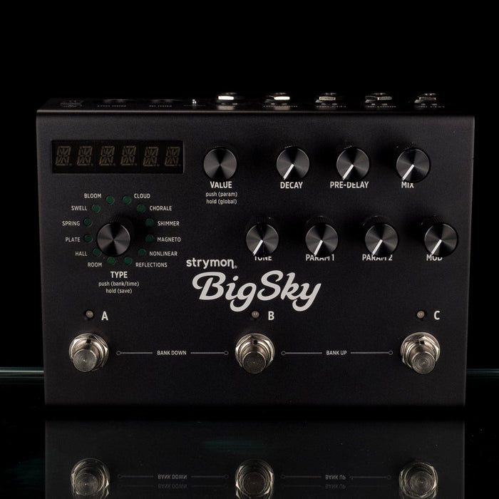 Used Strymon BigSky Reverb Midnight Edition with Box & Power Supply