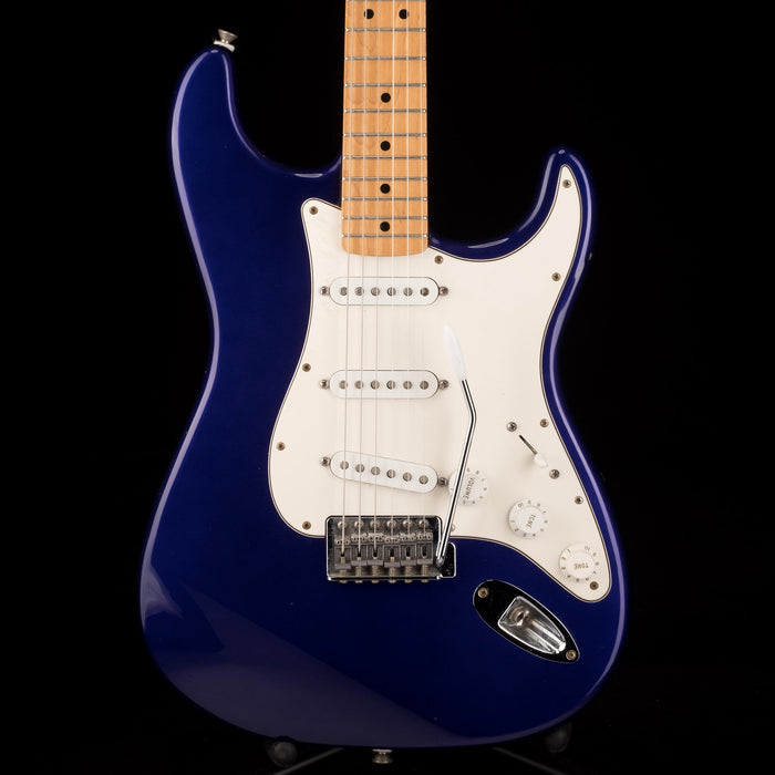 Used 2000 Fender Standard Stratocaster Metallic Blue Electric Guitar