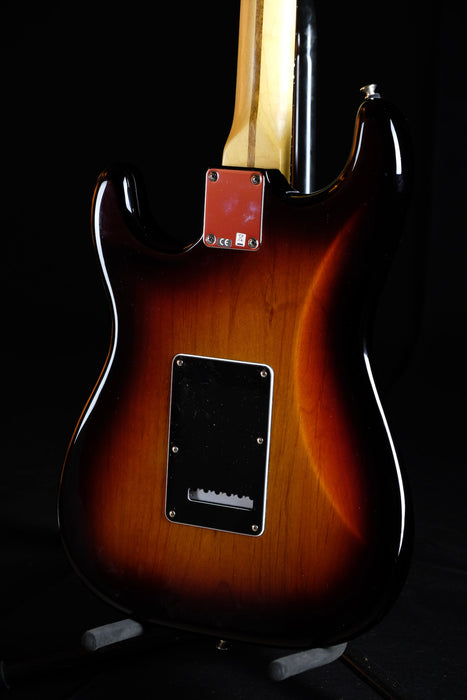Used 2015 Fender American Special HSS Stratocaster 3-Color Sunburst With Bag