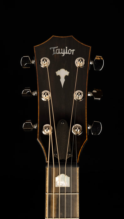 Taylor 818e Acoustic Electric Guitar