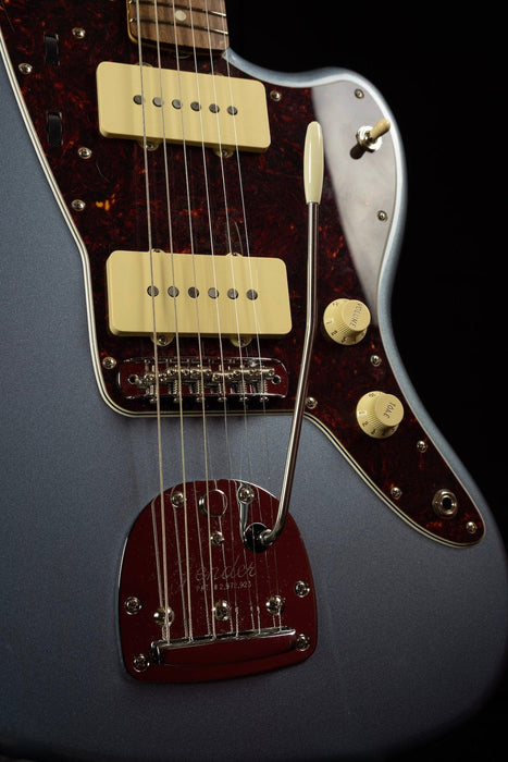 Used Fender Vintera '60s Jazzmaster Ice Blue Metallic
