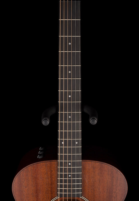 Taylor American Dream AD22e Grand Concert (2021) Acoustic Electric Guitar With Aerocase - Serial # 1209101201