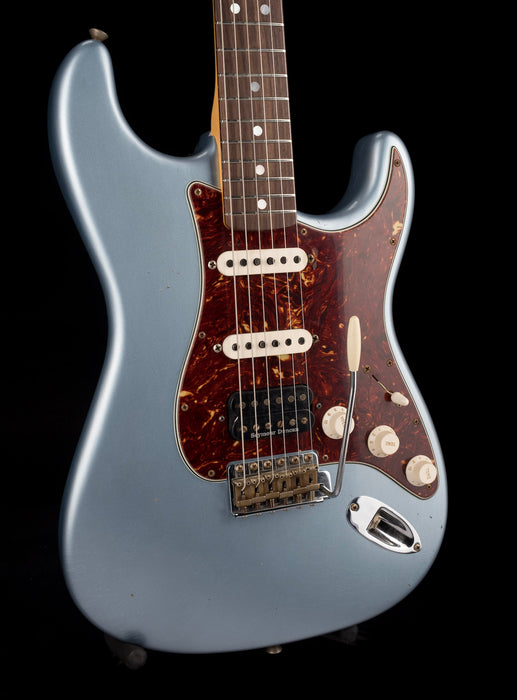 Fender Custom Shop Masterbuilt Austin MacNutt 1965 Stratocaster HSS Journeyman Relic Blue Ice Metallic