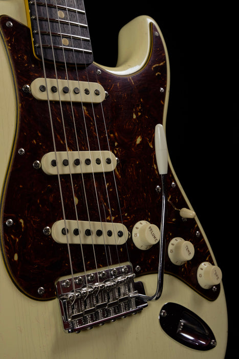 Fender Custom Shop Postmodern Stratocaster Journeyman Relic Aged Vintage White