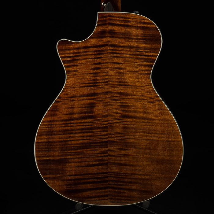 Taylor 612ce 12-Fret Grand Concert 12 Fret Acoustic Electric Guitar Sitka Spruce top