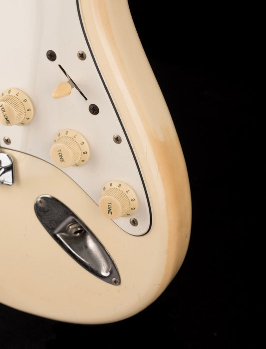 Vintage 1985 Fender ‘72 Reissue ST72-70 Stratocaster MIJ E-Series Olympic White With HSC