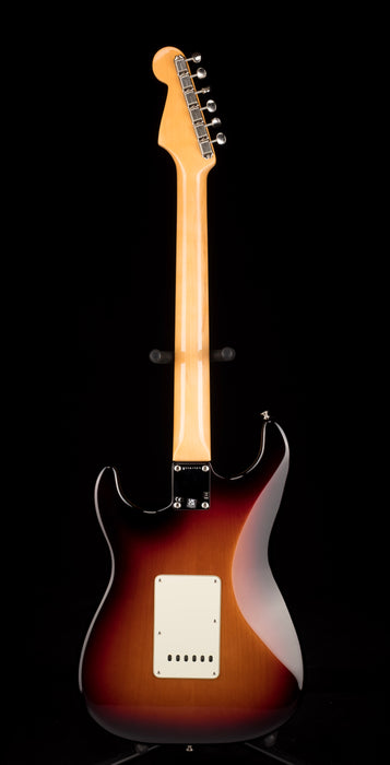 Fender American Original 60's Stratocaster 3-Tone Sunburst With Case ***B-STOCK***