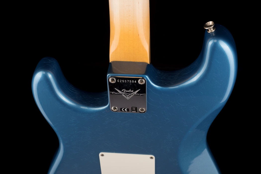 Fender Custom Shop 1966 Stratocaster Deluxe Closet Classic Aged Lake Placid Blue
