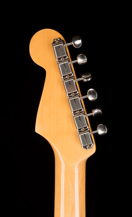 Fender American Original 60's Stratocaster 3-Tone Sunburst With Case ***B-STOCK***