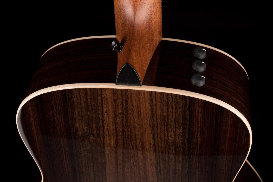 Taylor GT 811e Sinker LTD Acoustic Electric Guitar With AeroCase