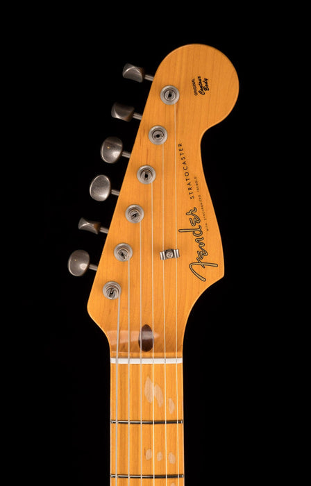 Pre-Owned Fender Custom Shop David Gilmour Stratocaster Relic Black over 3-Tone Sunburst