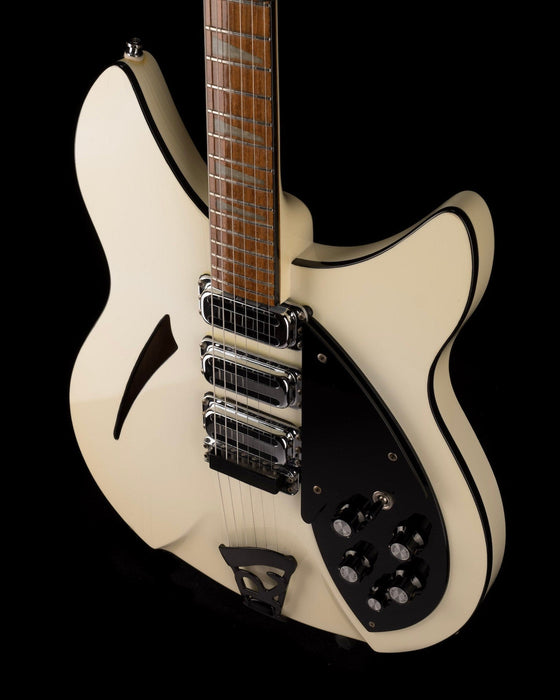 Pre Owned 1990 Rickenbacker 370WB White With Case